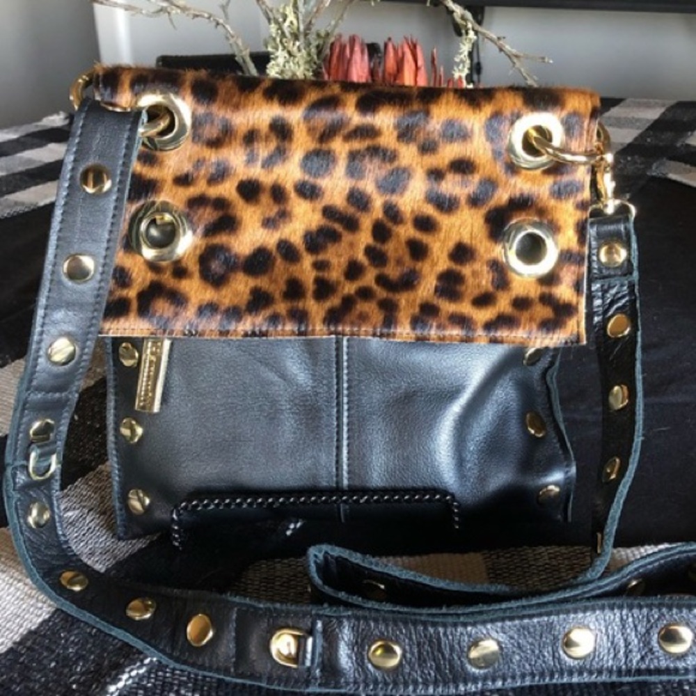 ISO/WTB Looking to buy Hammitt Leopard bags. - Picture 4 of 7